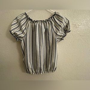 VINTAGE ruffled crop top